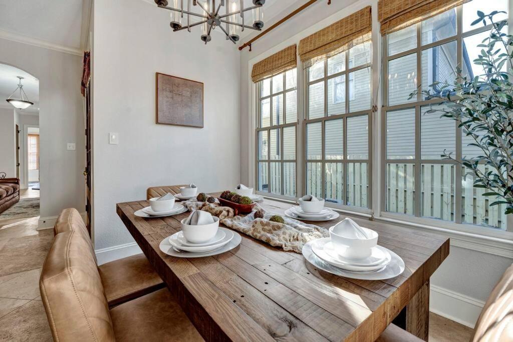 Luxury Home With Outdoor Patio And Game Room Мемфис Экстерьер фото